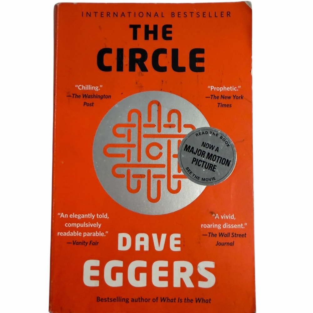 The Circle by Dave Eggers International Bestseller Paperback Novel